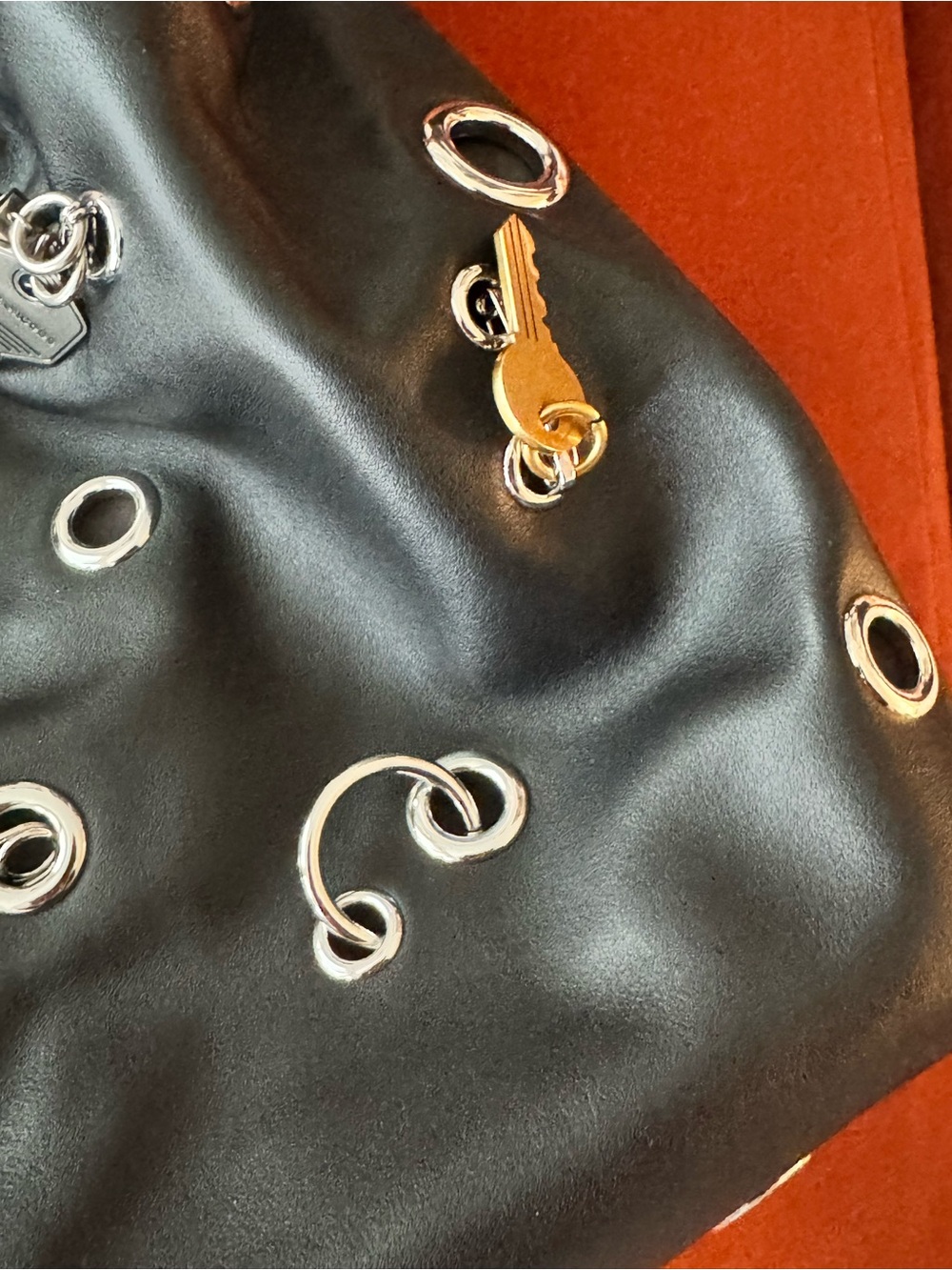 SOLD OUT LE Marc Jacobs Cristina Grommet Tote - Picture 3 of 7